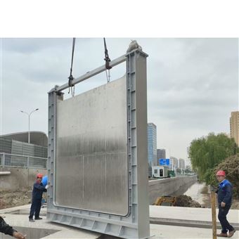 临沂3500*3600液动下开式堰门安装过程